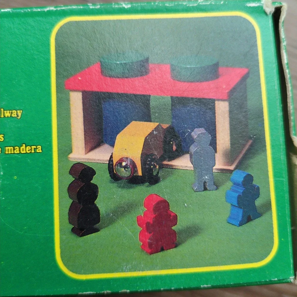 Vtg 90s BRIO Car Wash Station 33532 Wood Train Railway Set New Box